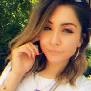 Meet your Posher, Bernadette